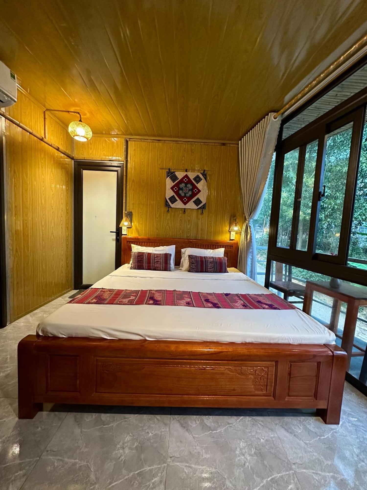 Nha Tan - Mai Chau Homestay And Tours Exterior foto